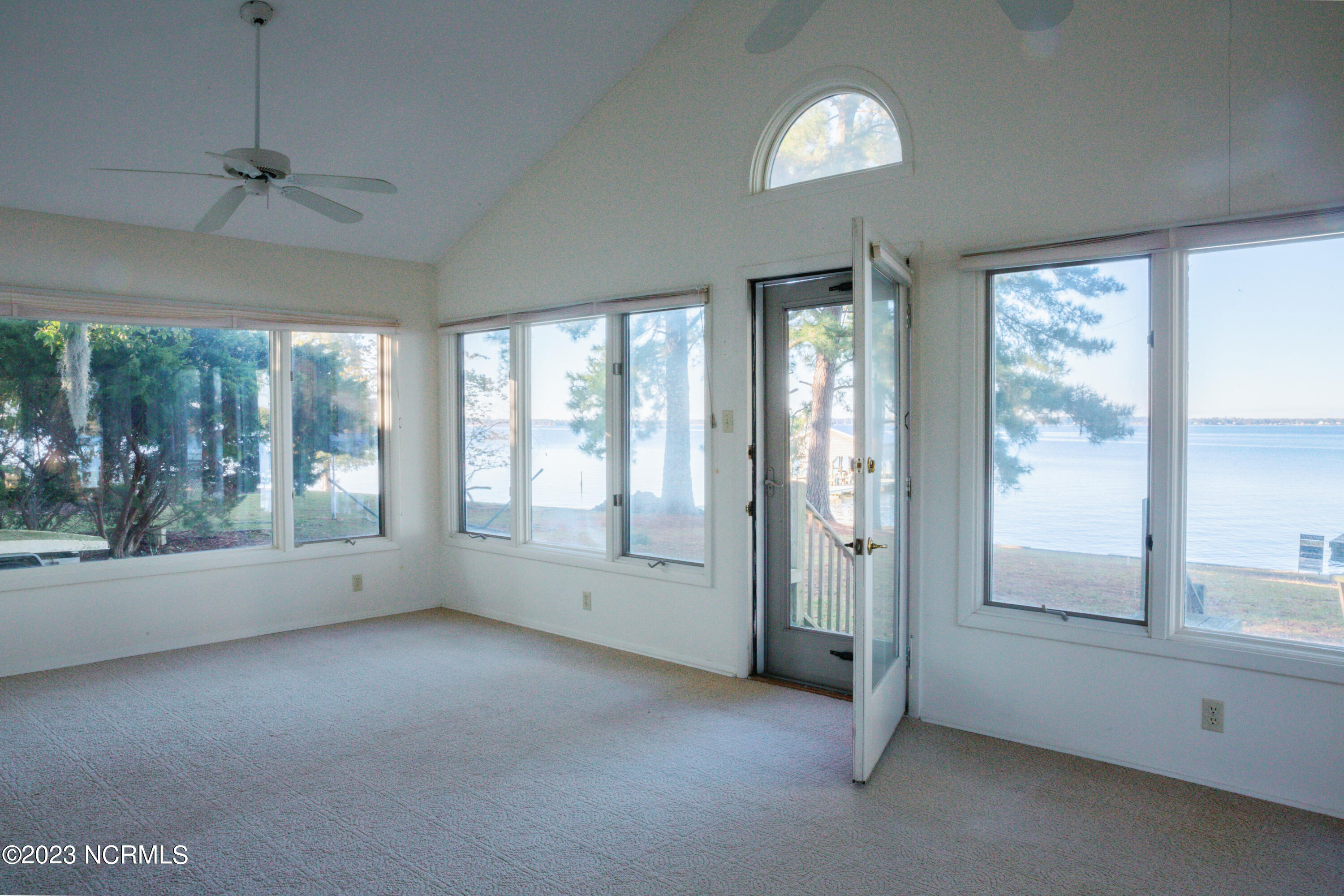 2437 Bayview Road Bath, NC 27808 - Photo 12 of 26 2437Bayview-Danielle-Flake-Photography--