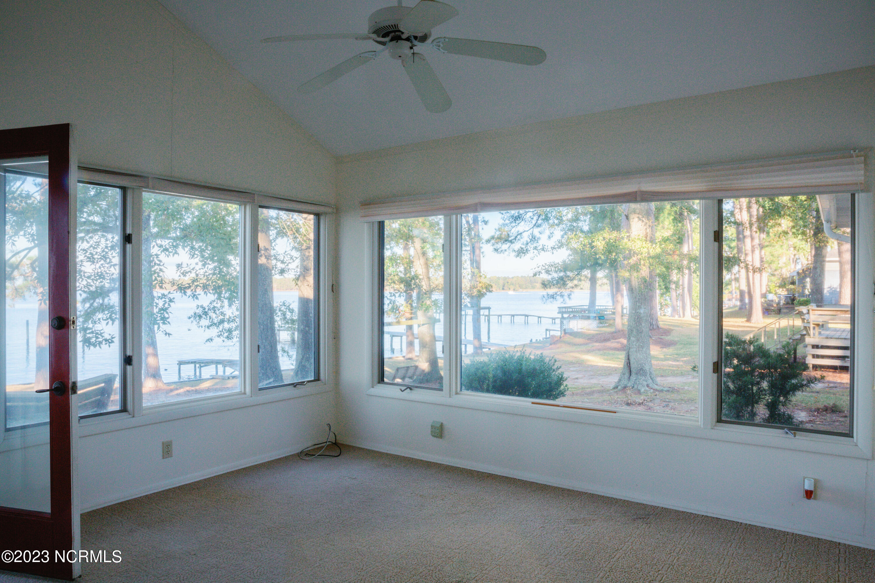 2437 Bayview Road Bath, NC 27808 - Photo 15 of 26 2437Bayview-Danielle-Flake-Photography--