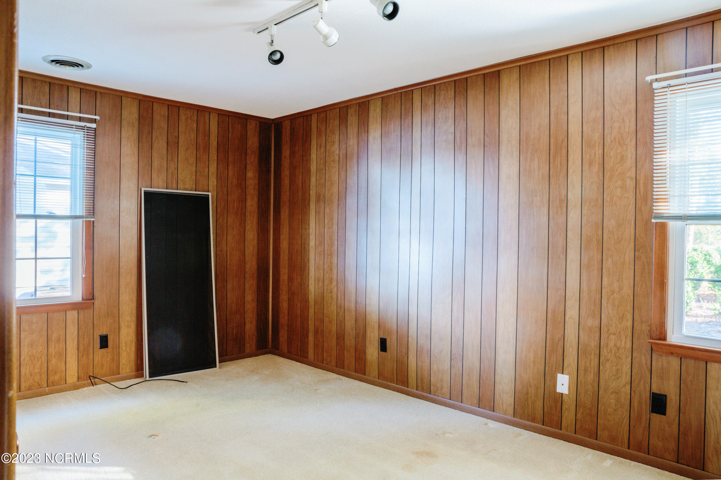 2437 Bayview Road Bath, NC 27808 - Photo 23 of 26 2437Bayview-Danielle-Flake-Photography--