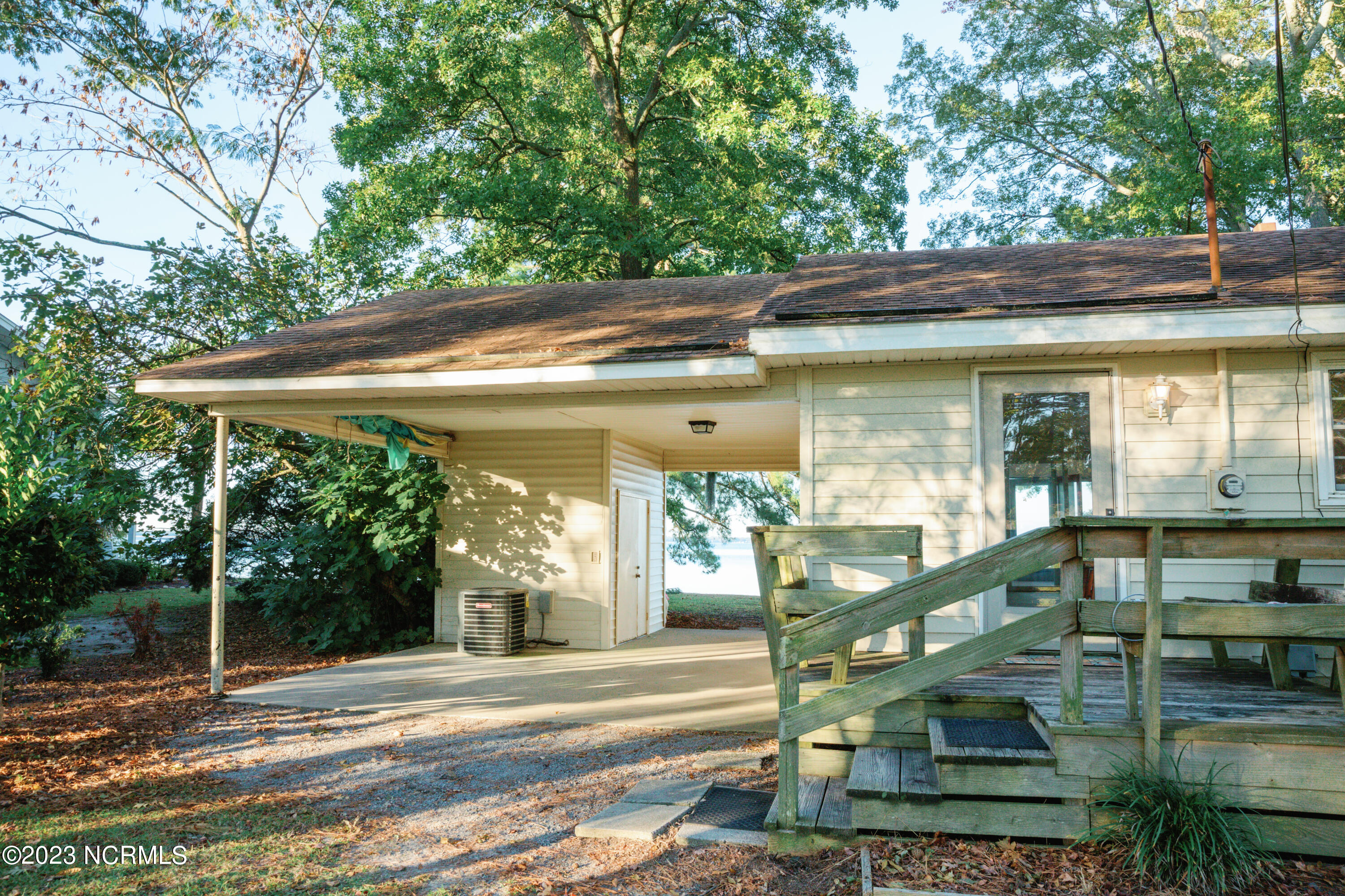 2437 Bayview Road Bath, NC 27808 - Photo 10 of 26 2437Bayview-Danielle-Flake-Photography-4