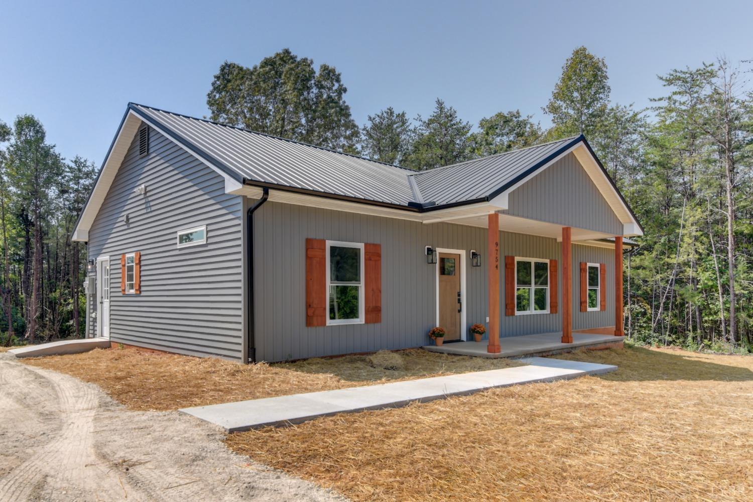 9754 Stonewall Road Appomattox, VA 24522 - Photo 29 of 30 Gallery Image 29