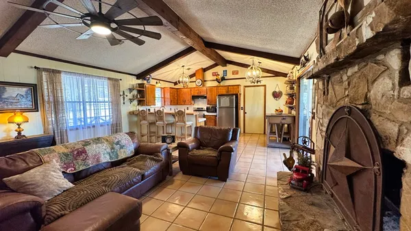 $404,000 | 112 Deerfield Drive West, Ingram, TX 78025