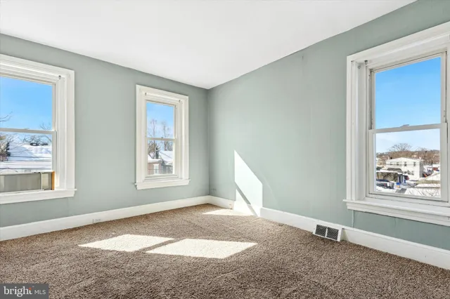 $165,000 | 24 East 5th Street, Pottstown, PA 19464