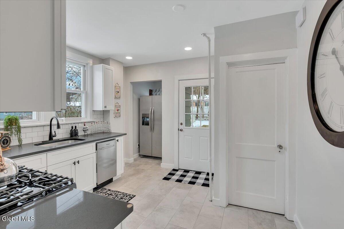 902 7th Avenue Troy, NY 12182 - Photo 11 of 35 18-P1612761