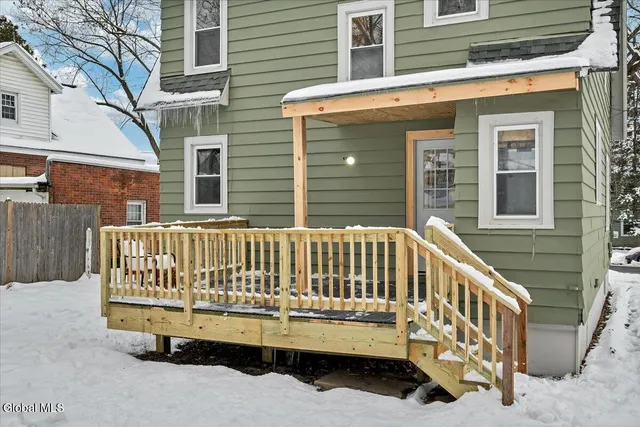 $262,000 | 902 7th Avenue, Troy, NY 12182