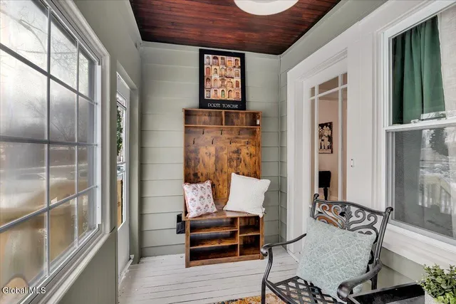 $262,000 | 902 7th Avenue, Troy, NY 12182