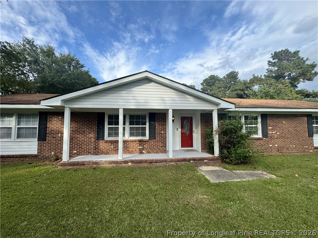 2879 County Line Road St. Pauls, NC 28384 - Photo 1 of 10