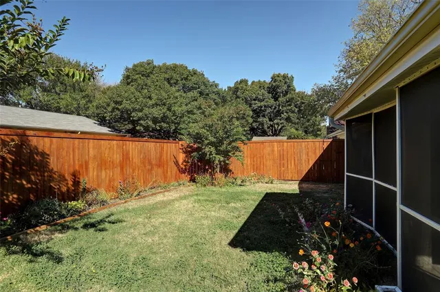 $2,500 | 2105 Wheaton Drive, Richardson, TX 75081