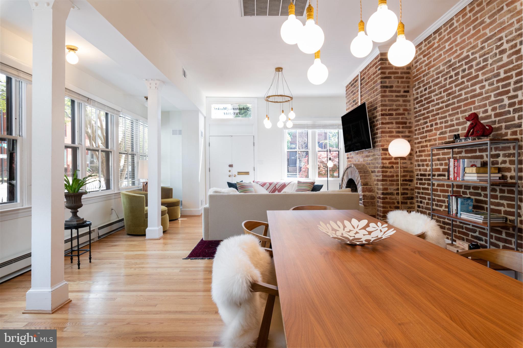 252 10th Street Northeast Washington, DC 20002 - Photo 13 of 37 Large entertaining space