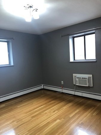 14 Riverside Street, Unit 14 Watertown, MA 02472 - Photo 4 of 8