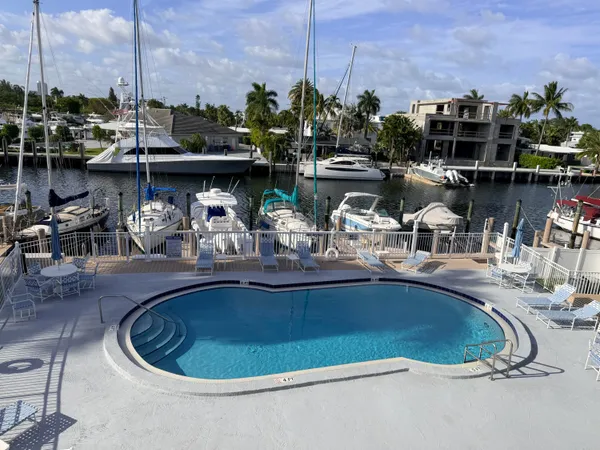 $219,900 | 1475 Southeast 15th Street, Unit 314, Fort Lauderdale, FL 33316