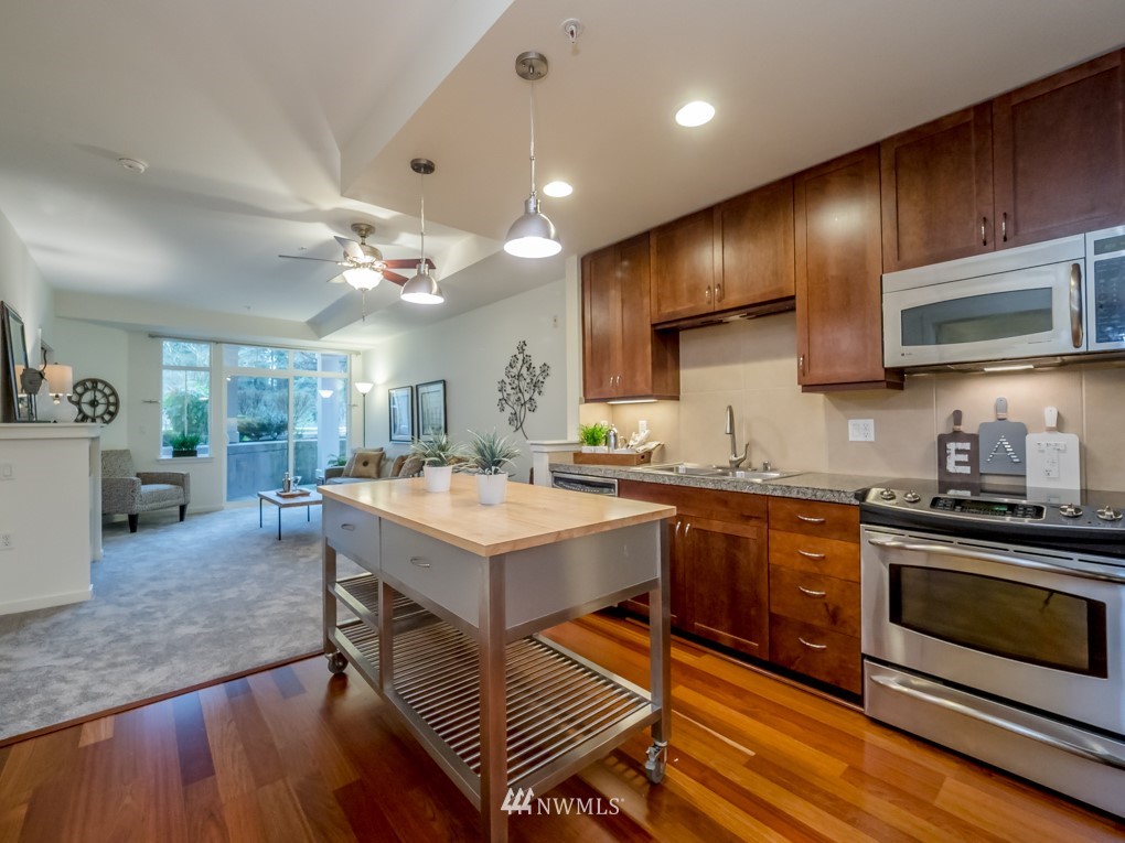 16141 Cleveland Street, Unit 217 Redmond, WA 98052 - Photo 2 of 25