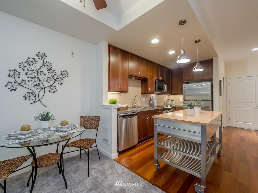 16141 Cleveland Street, Unit 217 Redmond, WA 98052 - Photo 8 of 25