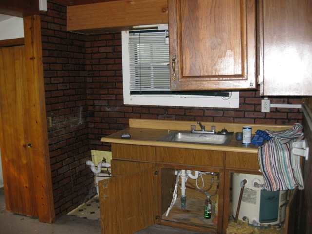 3941 Lakeshore Road, Unit 2 Lexington, MI 48450 - Photo 5 of 8 31011404-4.JPG