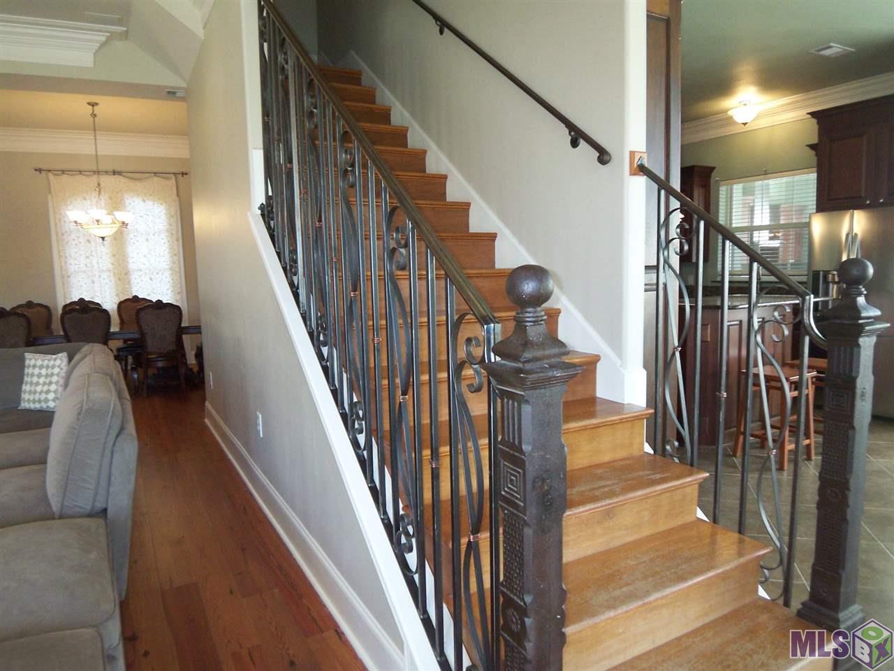 16914 Sunset Point Court Baton Rouge, LA 70816 - Photo 10 of 34 Gallery Image 10