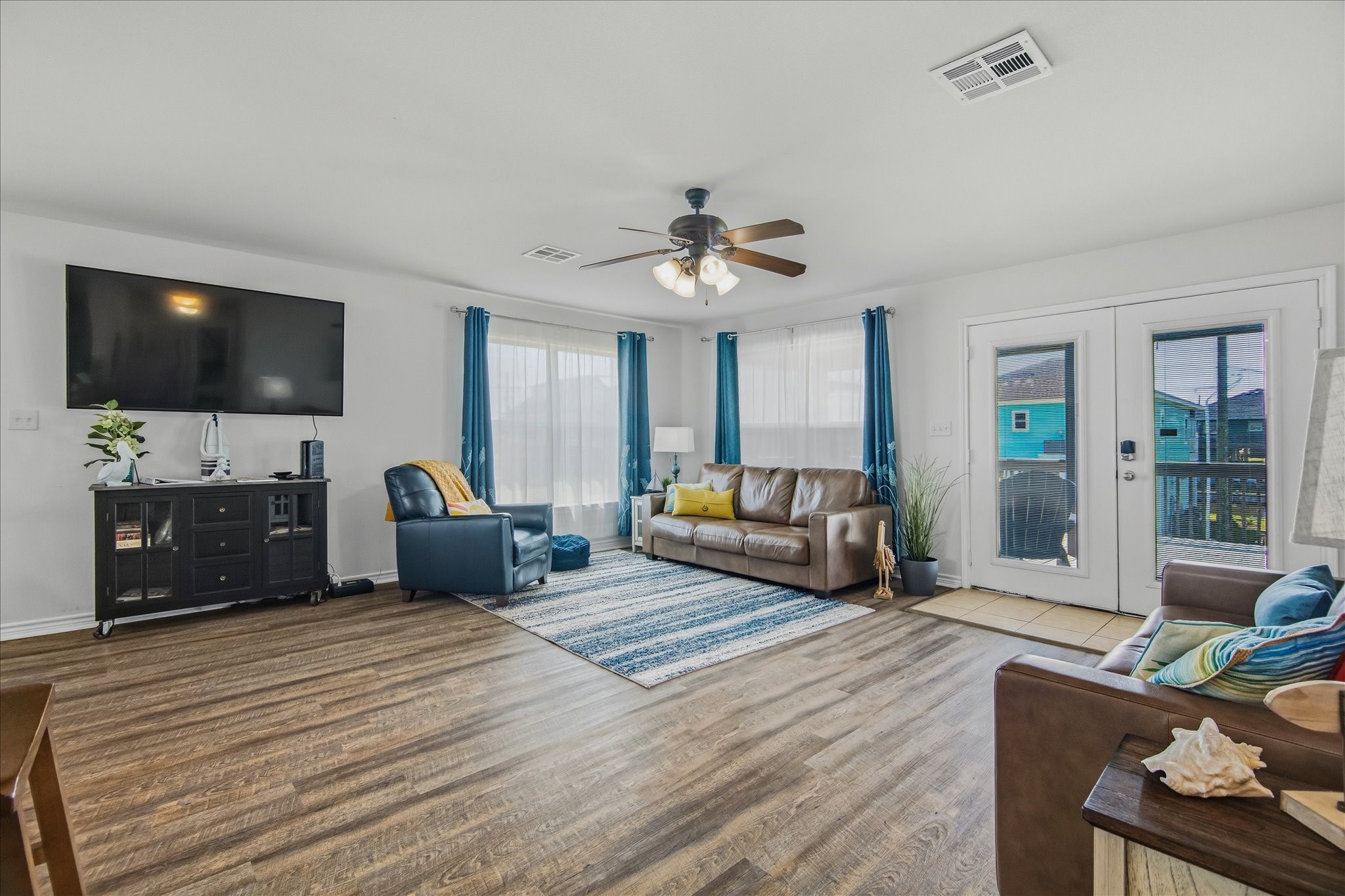 2619 Tide Road Crystal Beach, TX 77650 - Photo 10 of 50