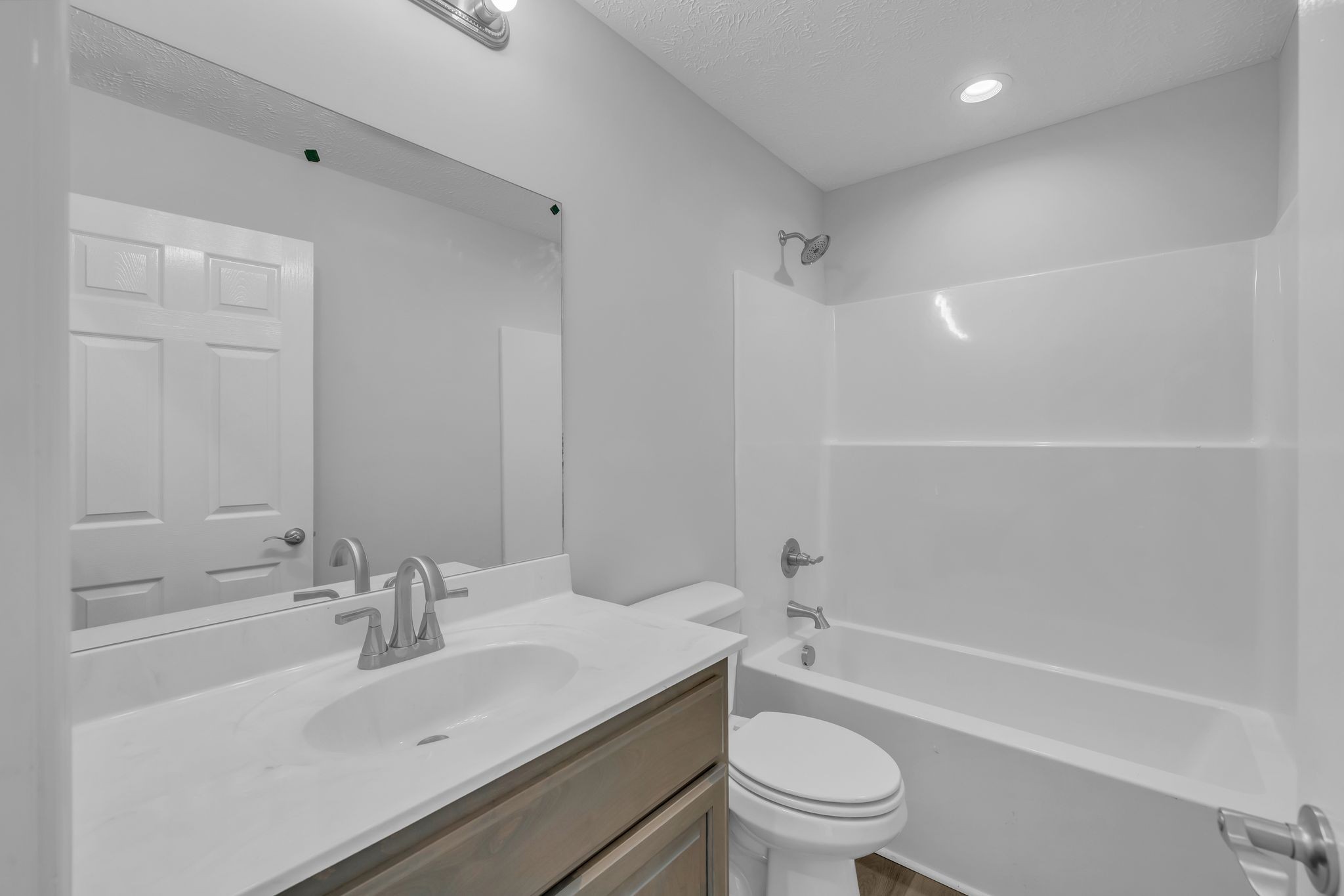 638 Summitville Road Manchester, TN 37355 - Photo 24 of 33 a bathroom with a sink a toilet and shower