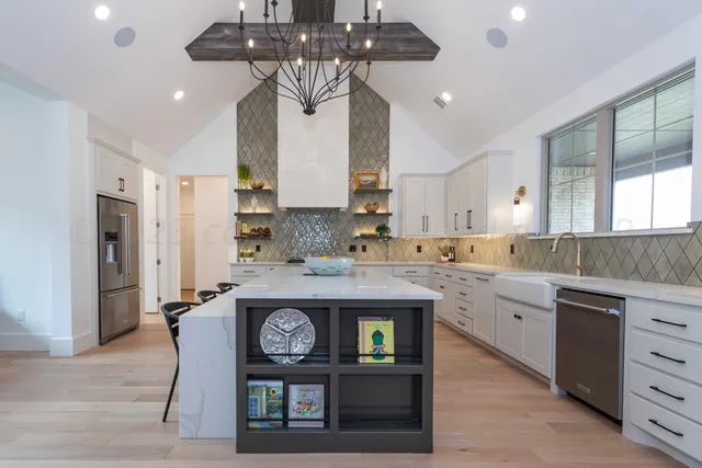 $719,900 | 5607 Hollow Landing Avenue, Amarillo, TX 79118