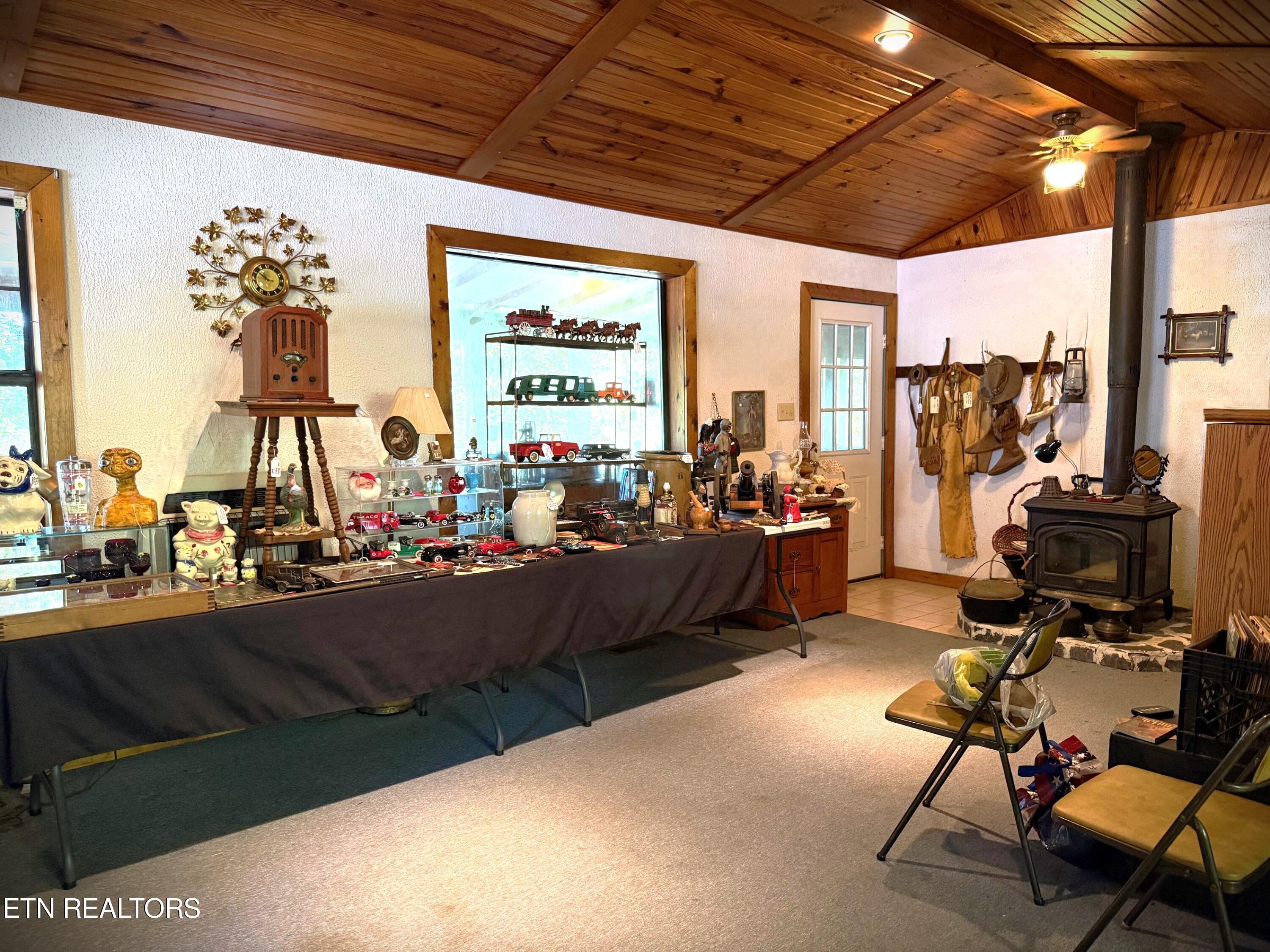 120 Heartridge Road Hilham, TN 38568 - Photo 28 of 55 IMG_9556 (1)