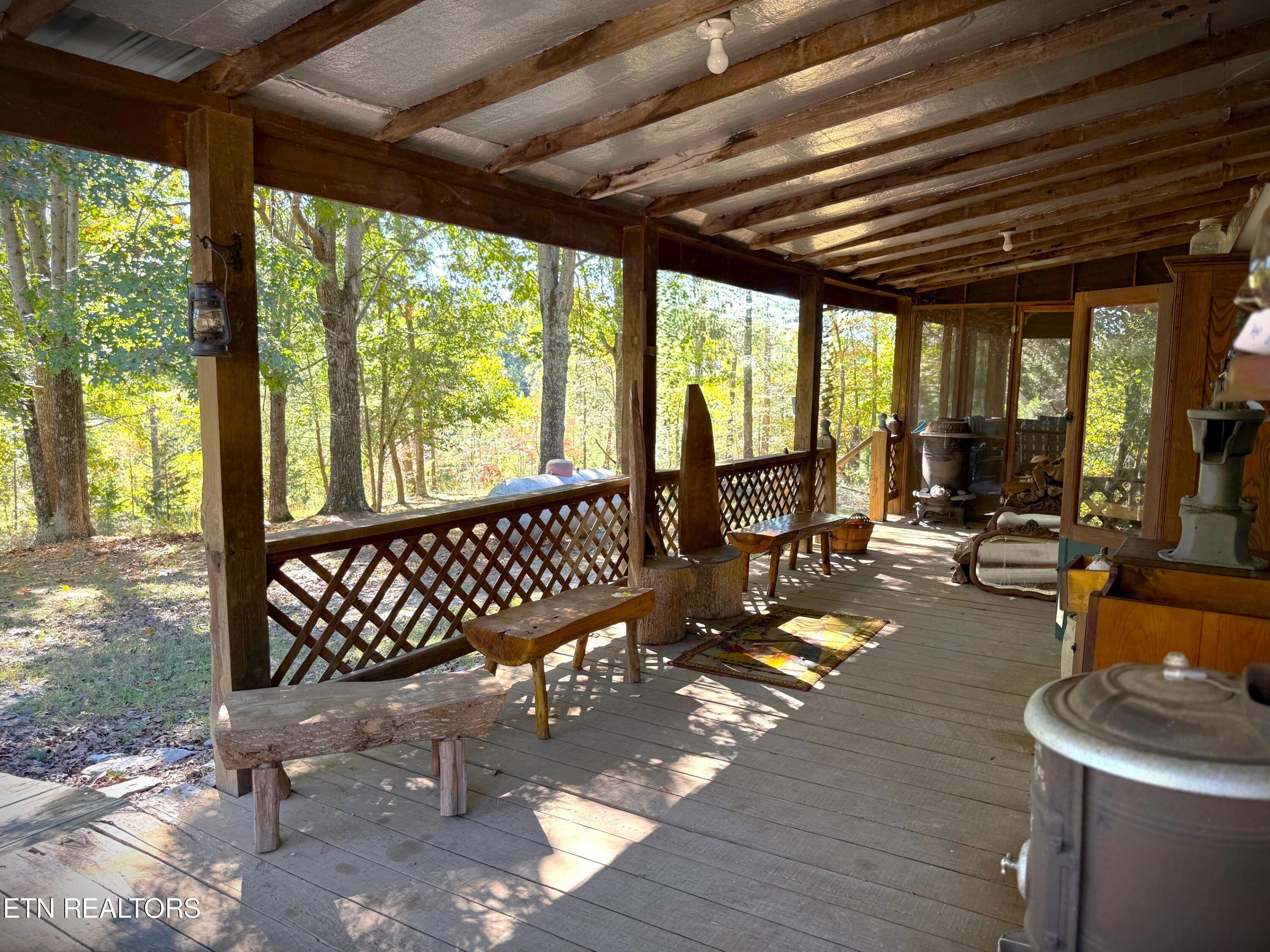 120 Heartridge Road Hilham, TN 38568 - Photo 10 of 55 IMG_9502