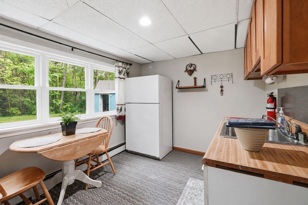 39 North Common Road Westminster, MA 01473 - Photo 31 of 37