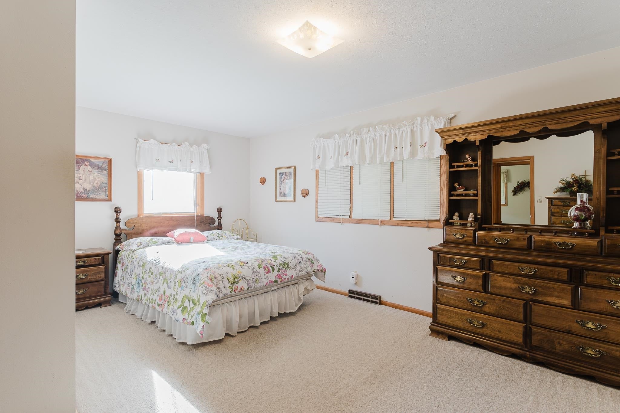 1604 Bel Air Road Norfolk, NE 68701 - Photo 23 of 35 Gallery Image 23