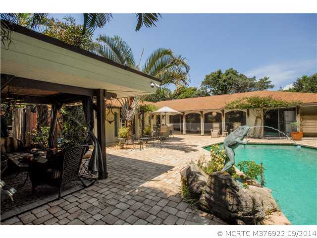 19 Ridgeview Road North Stuart, FL 34996 - Photo 16 of 25 Swimming Pool/Hot Tub/Sauna.