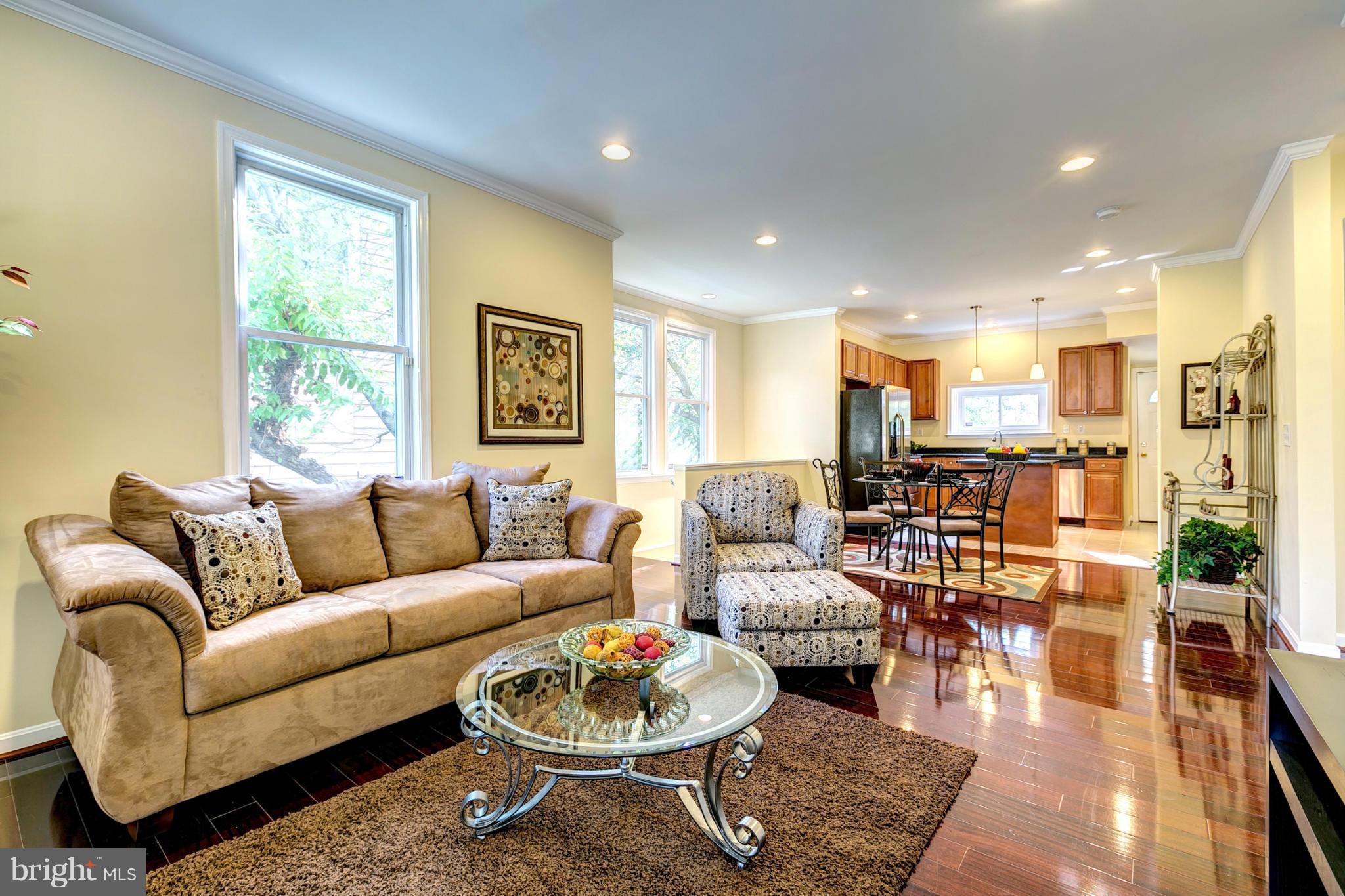 4706 Pilgrim Road Baltimore, MD 21214 - Photo 30 of 30 Living Room Open Floorplan