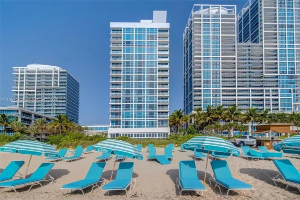 $5,800 | 6801 Collins Avenue, Unit 1112, Miami Beach, FL 33141
