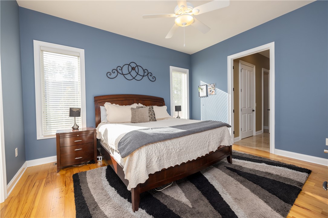 430 Riverstone Drive Salem, SC 29676 - Photo 13 of 39 Primary suite on main