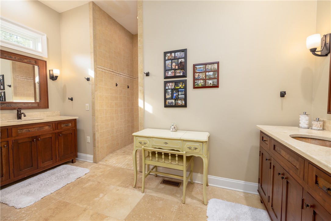 430 Riverstone Drive Salem, SC 29676 - Photo 14 of 39