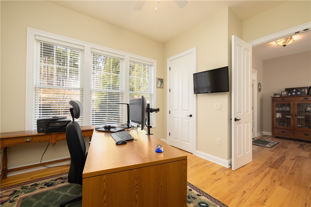 430 Riverstone Drive Salem, SC 29676 - Photo 20 of 39 Main level bedroom 2/office