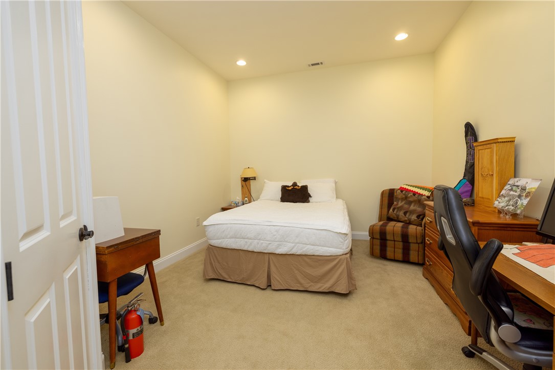 430 Riverstone Drive Salem, SC 29676 - Photo 27 of 39 Bonus room/optional 4th bedroom