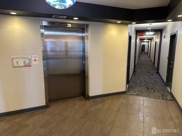 $2,695 | 101 Roosevelt Avenue, Unit 311, Carteret, NJ 07008