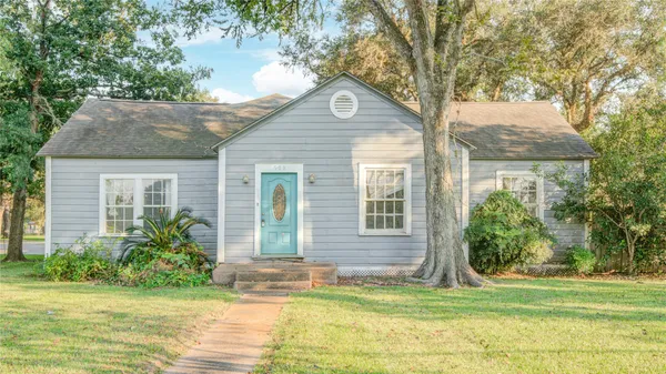 $119,000 | 508 East 2nd Street, Sweeny, TX 77480
