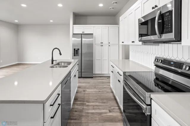 $415,000 | 106 Neuman Boulevard, Colfax, ND 58018