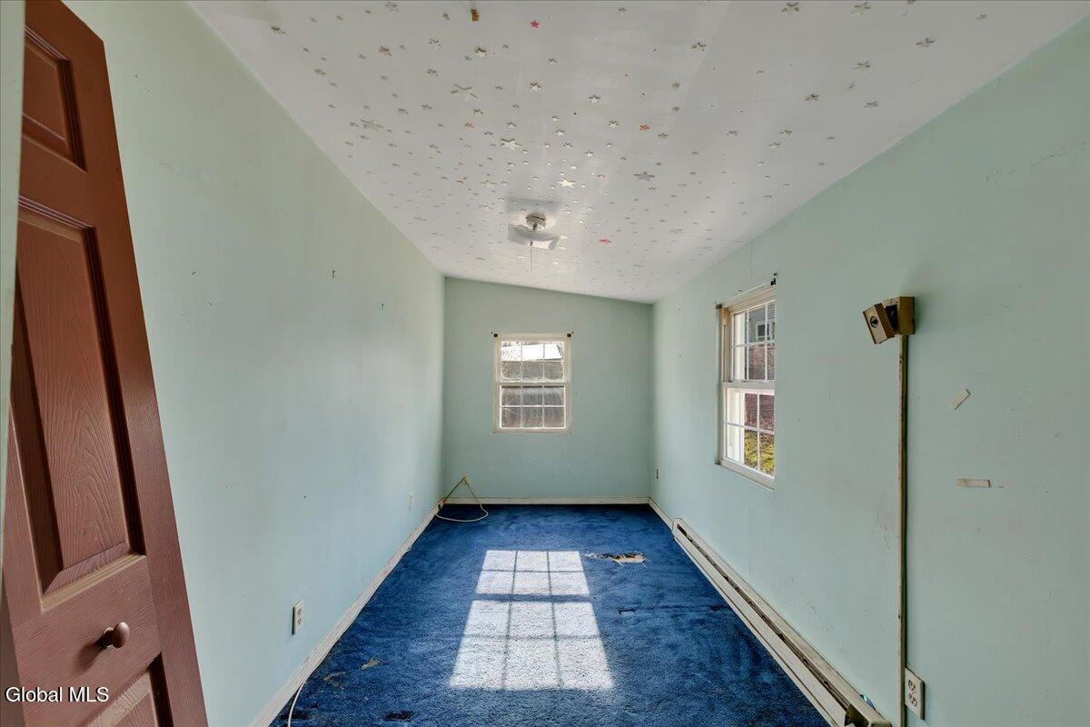 89 Morris Road Schenectady, NY 12304 - Photo 13 of 28 3-IMG_6689