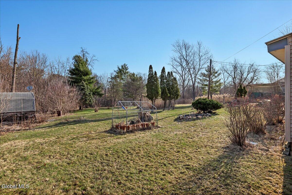 89 Morris Road Schenectady, NY 12304 - Photo 14 of 28 7-IMG_6517