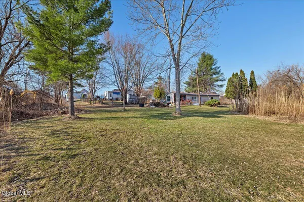 $89,000 | 89 Morris Road, Schenectady, NY 12304