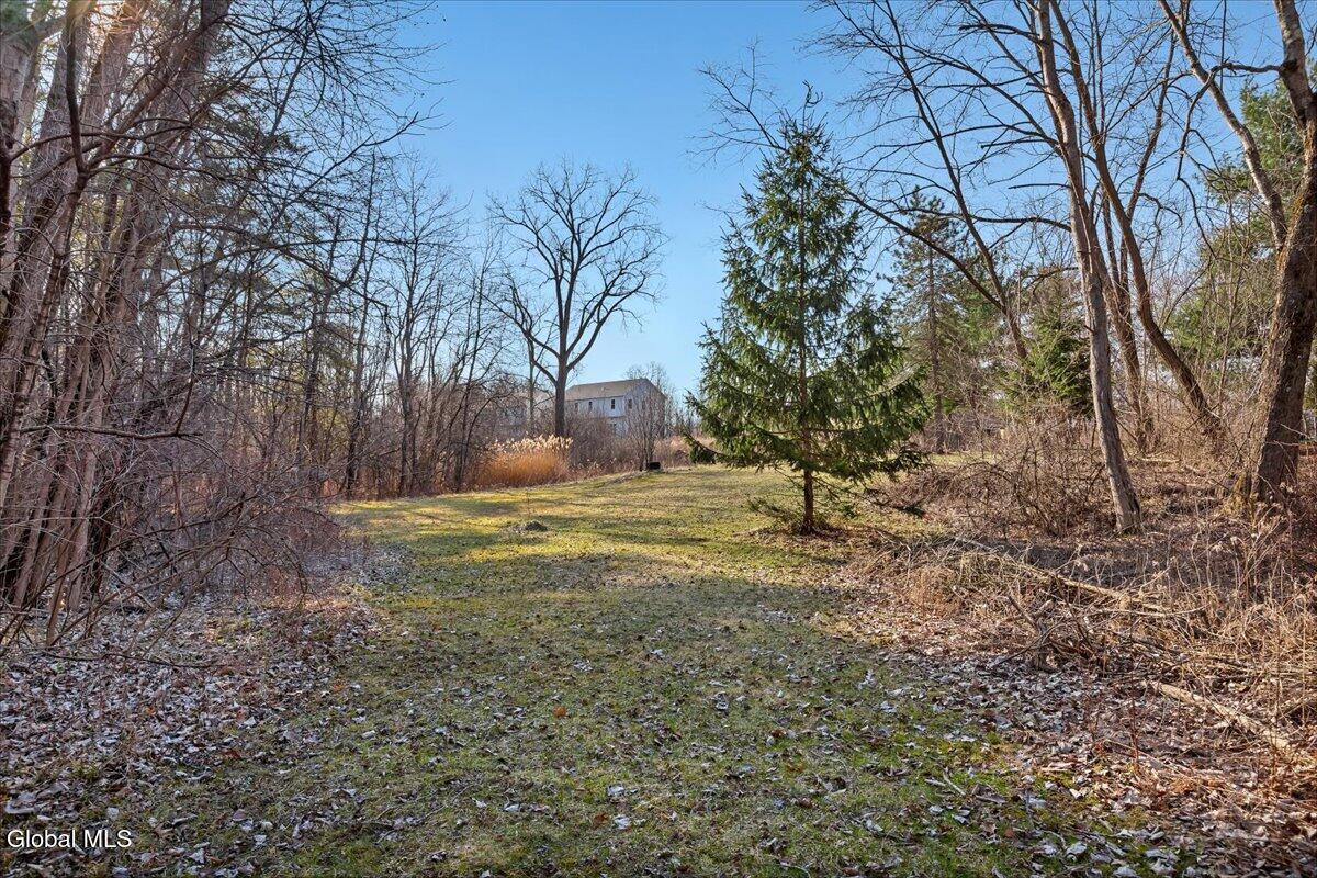 89 Morris Road Schenectady, NY 12304 - Photo 21 of 28 08-IMG_6572