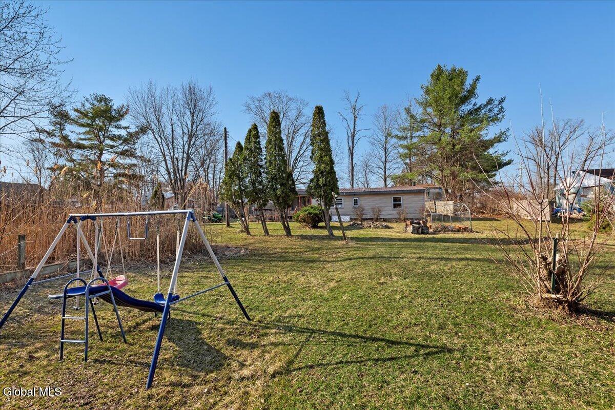 89 Morris Road Schenectady, NY 12304 - Photo 22 of 28 09-IMG_6587