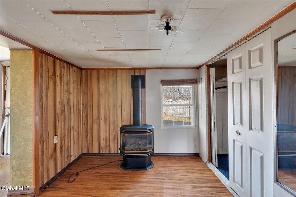 89 Morris Road Schenectady, NY 12304 - Photo 7 of 28 3-IMG_6660