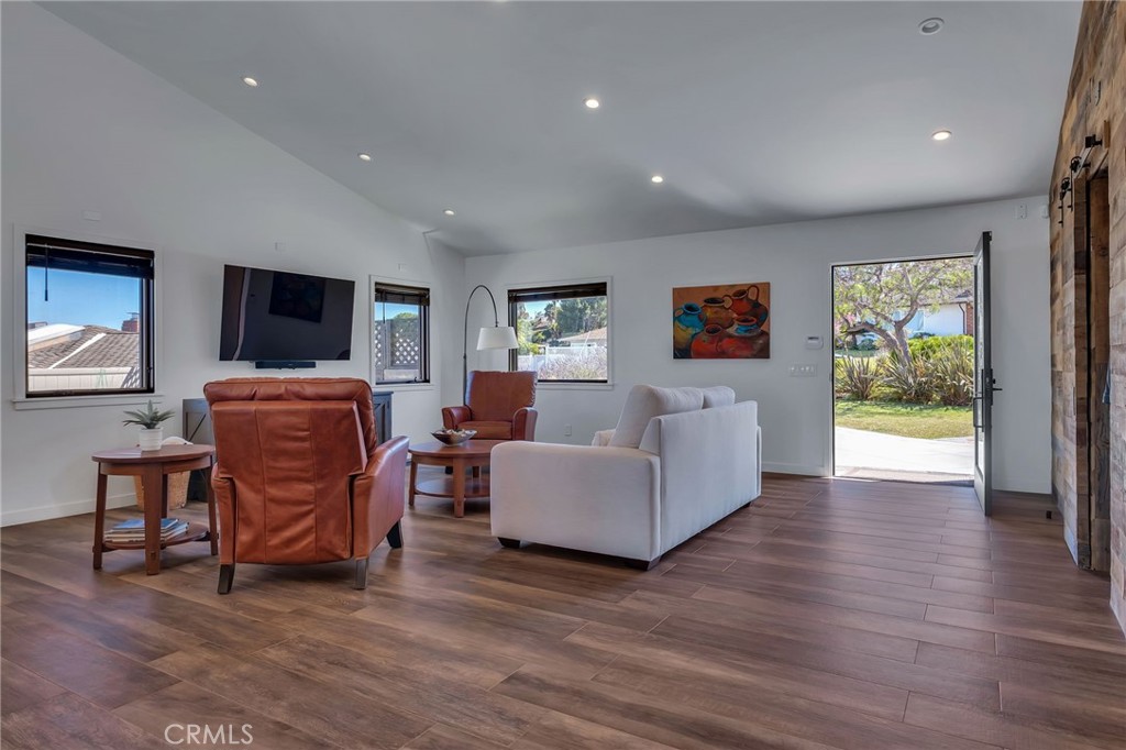 99 Rockinghorse Road Rancho Palos Verdes, CA 90275 - Photo 6 of 49