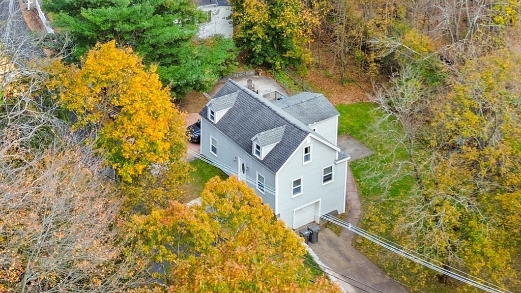 322 Central Street Hudson, MA 01749 - Photo 24 of 32