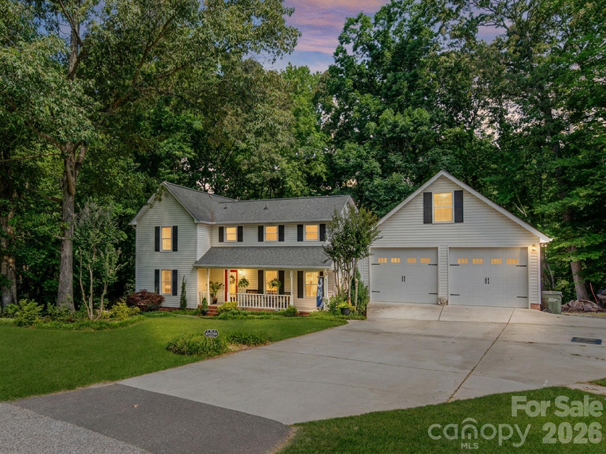 1530 Woodcroft Drive Fort Mill, SC 29708 - Photo 3 of 40