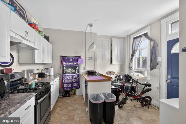 $335,000 | 341 East Walnut Street, Lancaster, PA 17602