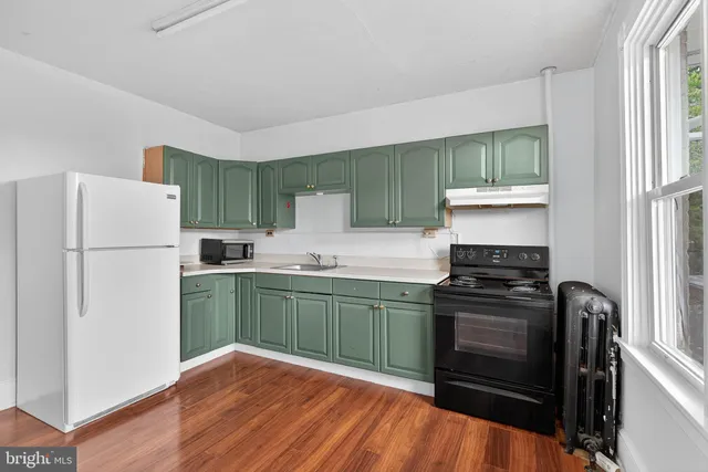 $335,000 | 341 East Walnut Street, Lancaster, PA 17602