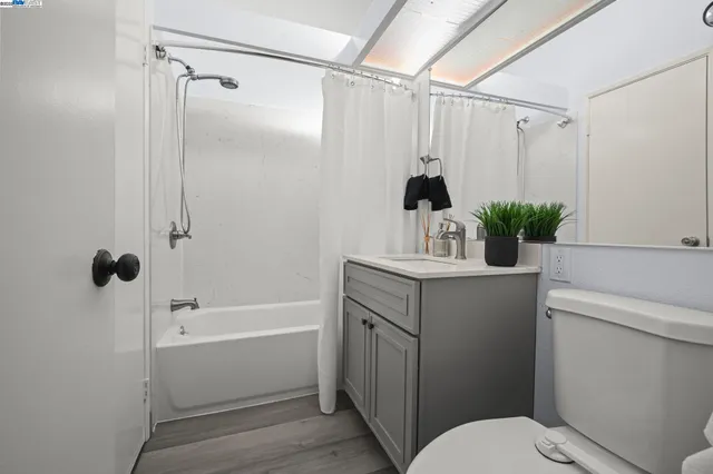 $539,800 | 3467 Pinewood Terrace, Unit 202, Fremont, CA 94536