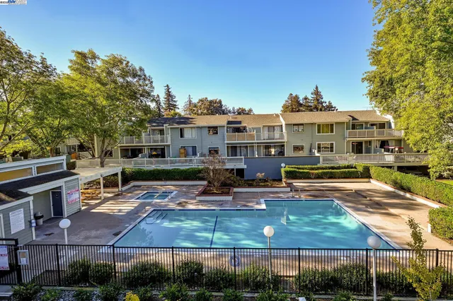 $539,800 | 3467 Pinewood Terrace, Unit 202, Fremont, CA 94536