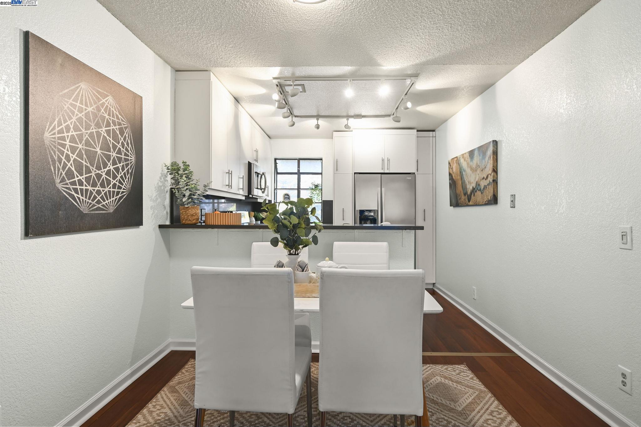 3467 Pinewood Terrace, Unit 202 Fremont, CA 94536 - Photo 7 of 32